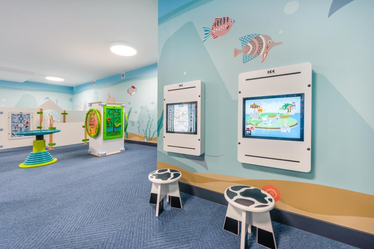 Apartament Lux Tukan A315 Nadmorskie Tarasy - Holiday City Kołobrzeg Esterno foto